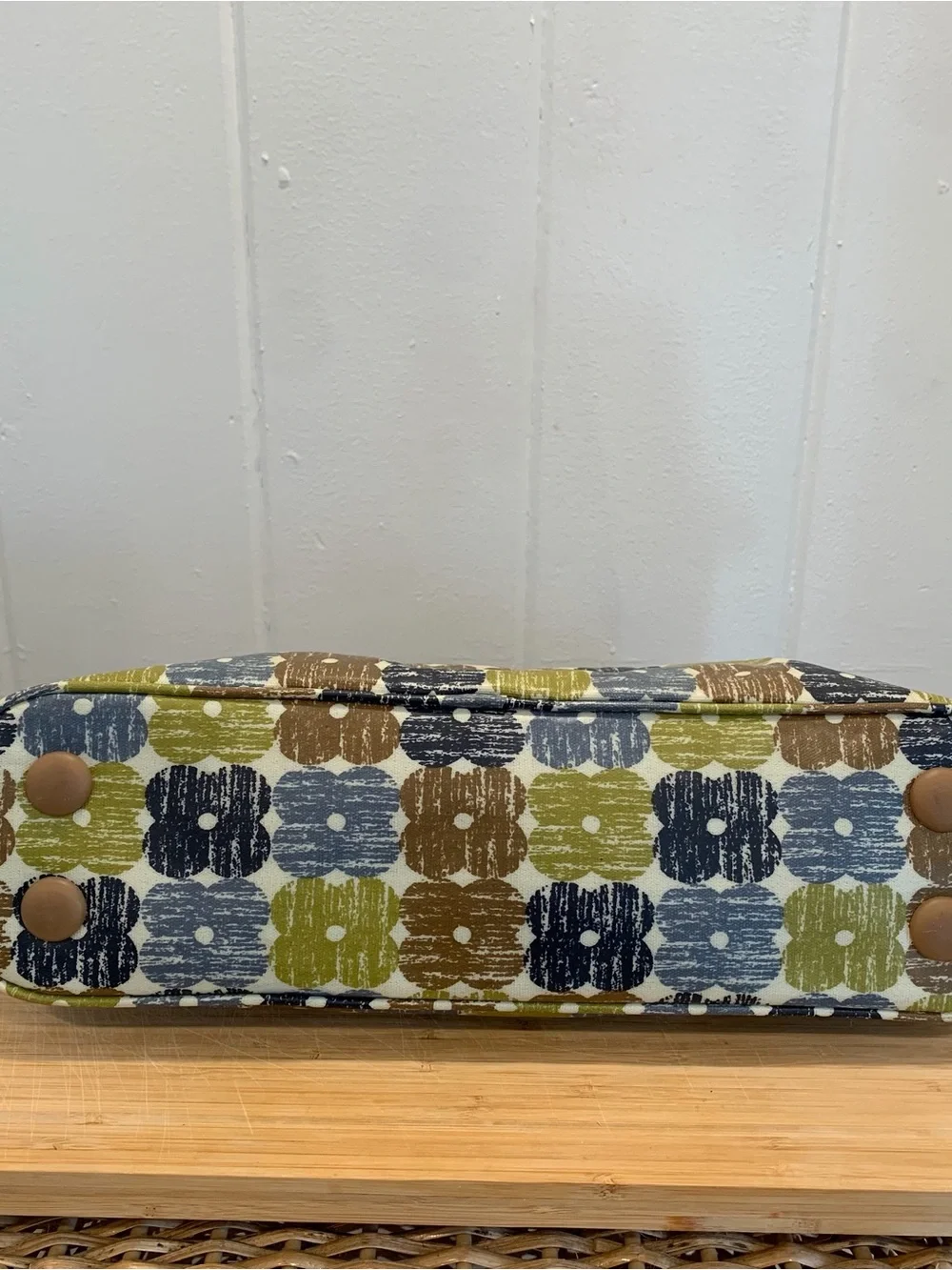 Orla Kiely Lg.  Messenger Crossbody Bag Textured Flower Moss Print Canvas Coated